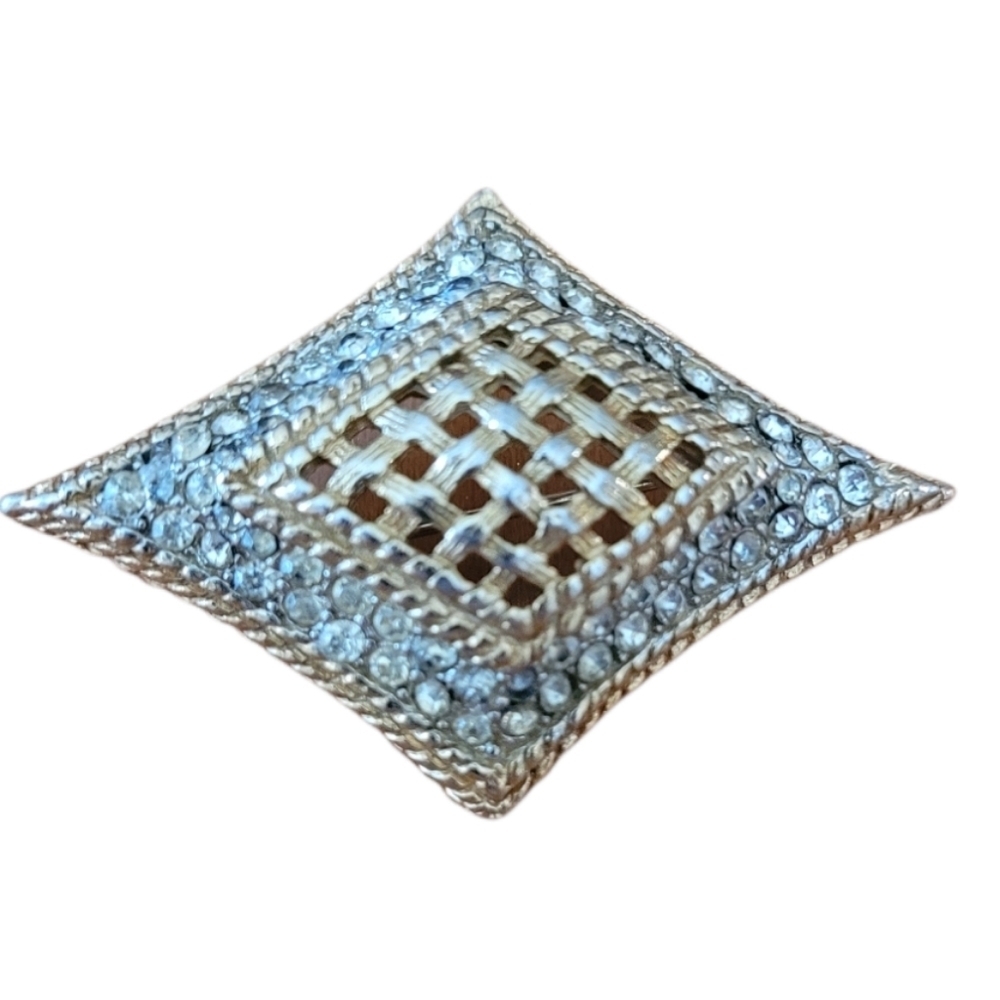 Vintage Gold Tone Rhinestone Lattice Diamond Shaped Brooch Pin Geometric MCM